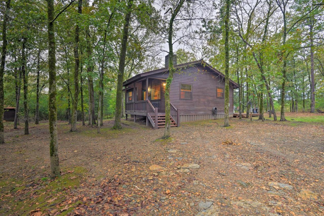 Hochatown Hideaway With Hot Tub, Grill And Fire Pit! Villa Stephens Gap Eksteriør bilde
